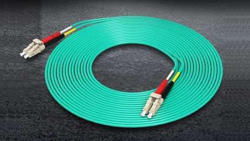 烟台市因为光纤跳线品质 选用欧孚OM3万兆光纤跳线