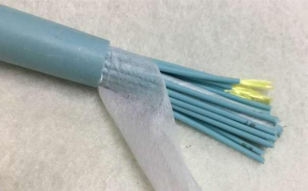 梁平区欧孚光缆厂家：室内光缆和室外光缆的区别
